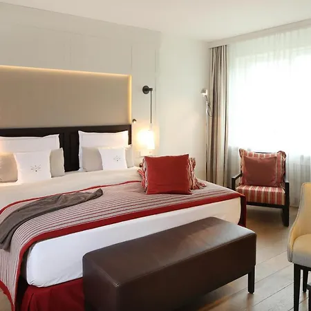 Semesteranläggning (resort) Severin's & 5*