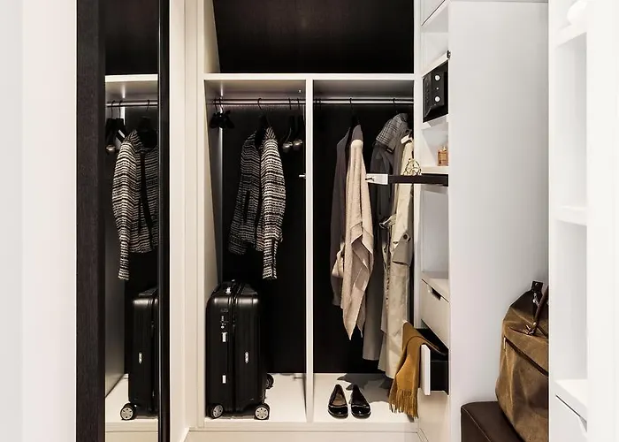 Severin's & 5*